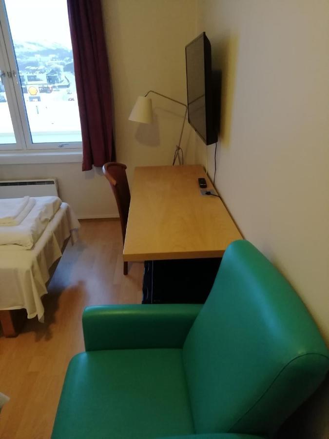 Kirkenes Hotell Екстериор снимка