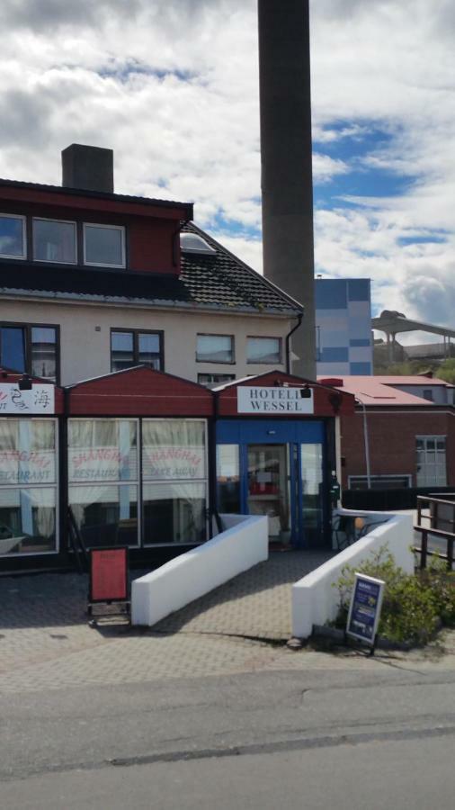 Kirkenes Hotell Екстериор снимка